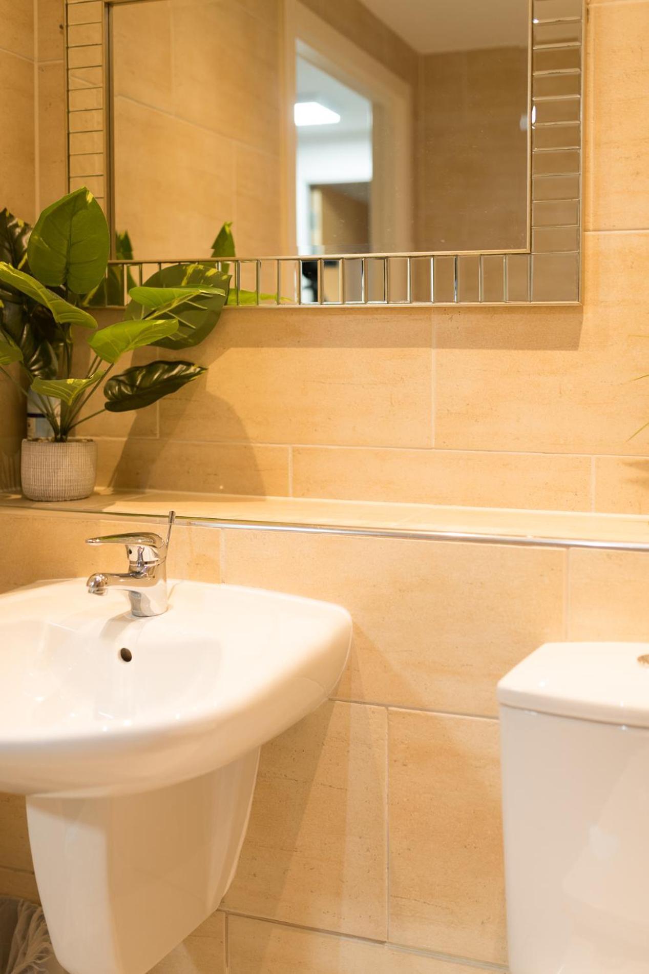 Sidemersey Livings- Convenient And 2-bedroom Haven In L1 Apartamento Liverpool